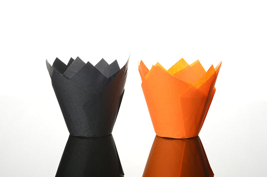 Tulip Muffin / Cupcake Case - Black and Orange / Halloween 50pc