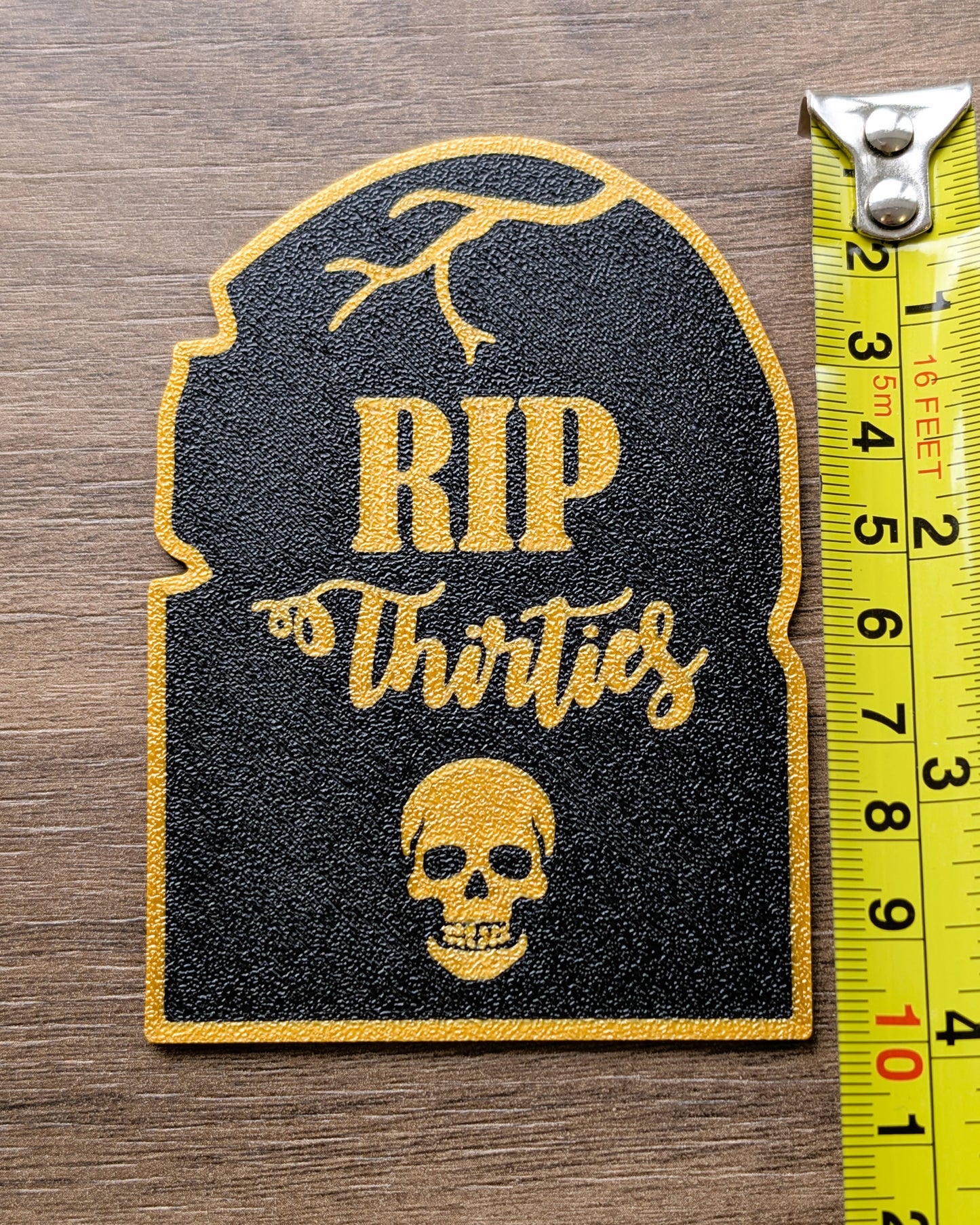 RIP Thirties Skull Cake Charm